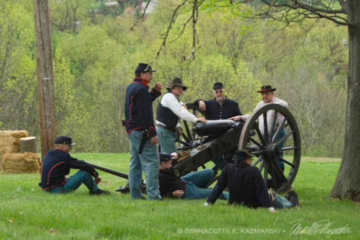 civil war re-enactors waiting around cannon