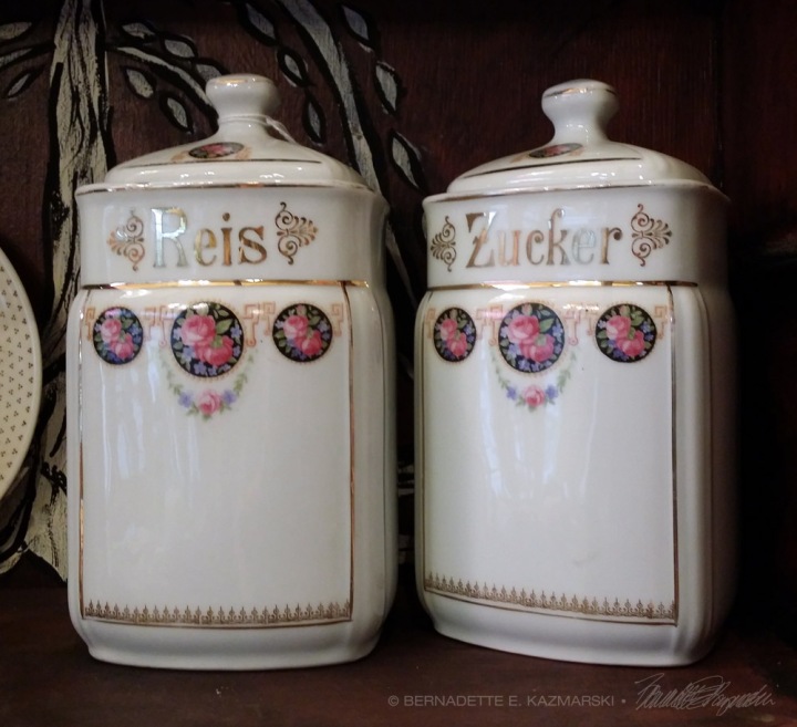 canisters in german
