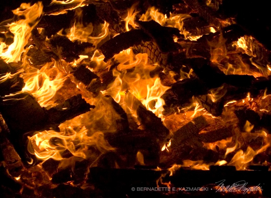 bonfire flames